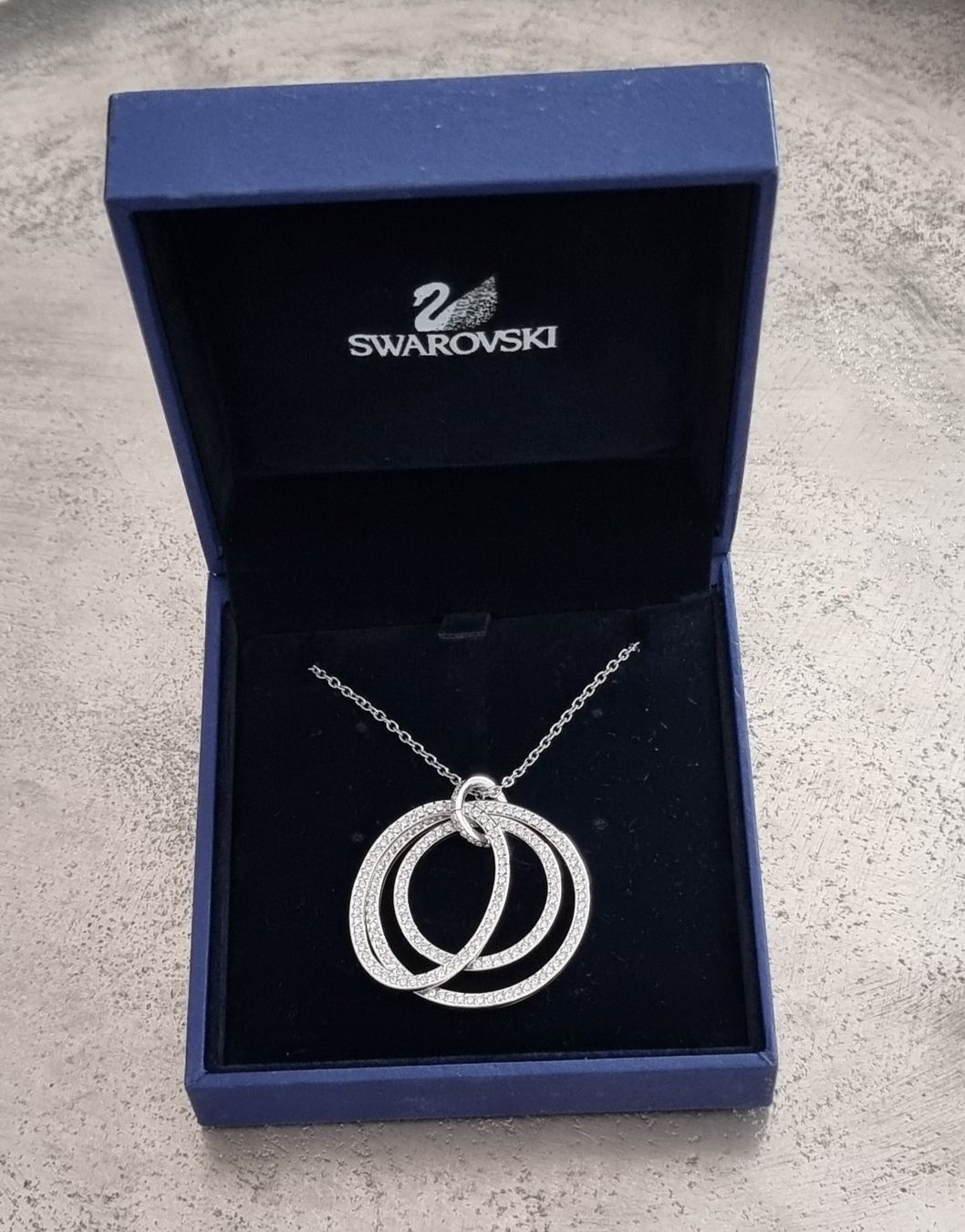 Swarovski Catenine: ORIGINAL Swarovski Kette – Nuovo e nell'imballaggio originale da Frauenfeld venduto da Bleeddragon