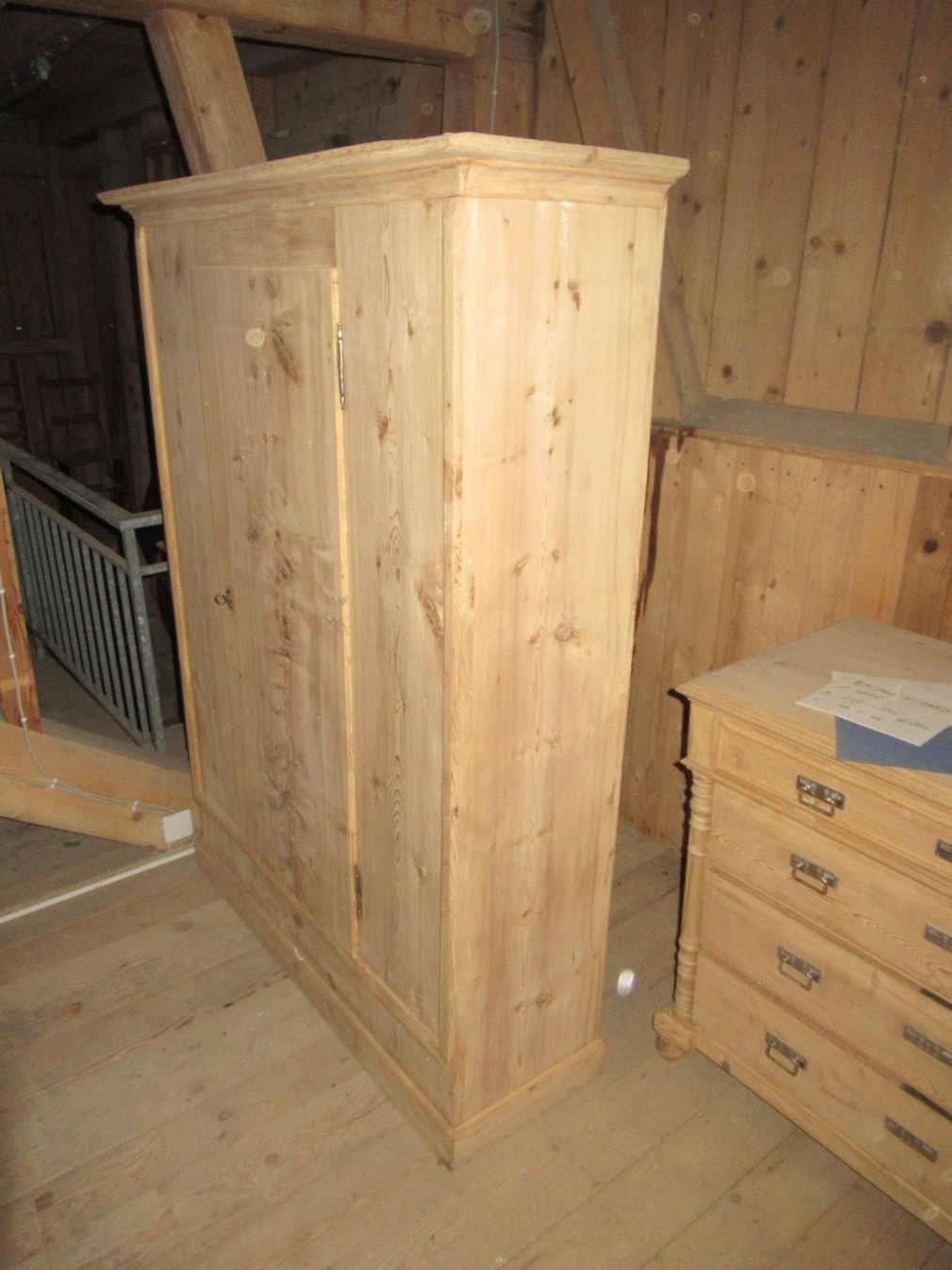Armadi: Biedermeier Schrank (178) – Usato da Berg SG venduto da Pizza58 2