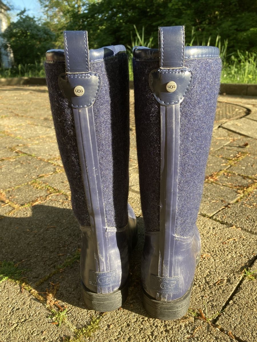 Ugg Chaussures femmes: UGG Regenstiefel Gr. 37 oder 4,5 – D'occasion à Winterthur par niemim 1