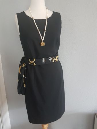 Kleid von St Emile Gr. 38
