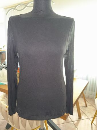 Maglia United Colors of Benetton nera taglia XL