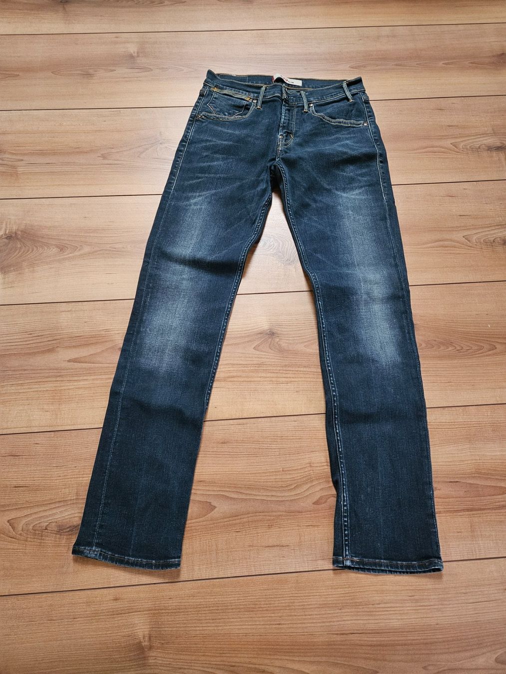 Jeans: Lewis Jeans 30 x 32 – Usato da Tann venduto da Pepiino 1