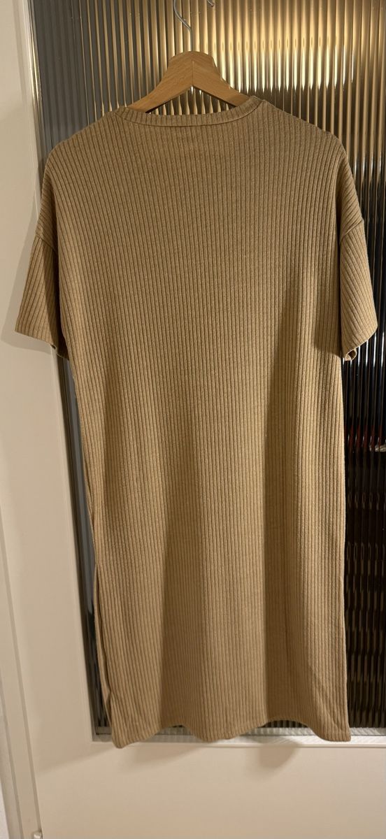 Pull&Bear Vestiti: Robe mi-longue Pull&Bear beige – Usato da Monthey venduto da iri_9pt5 1