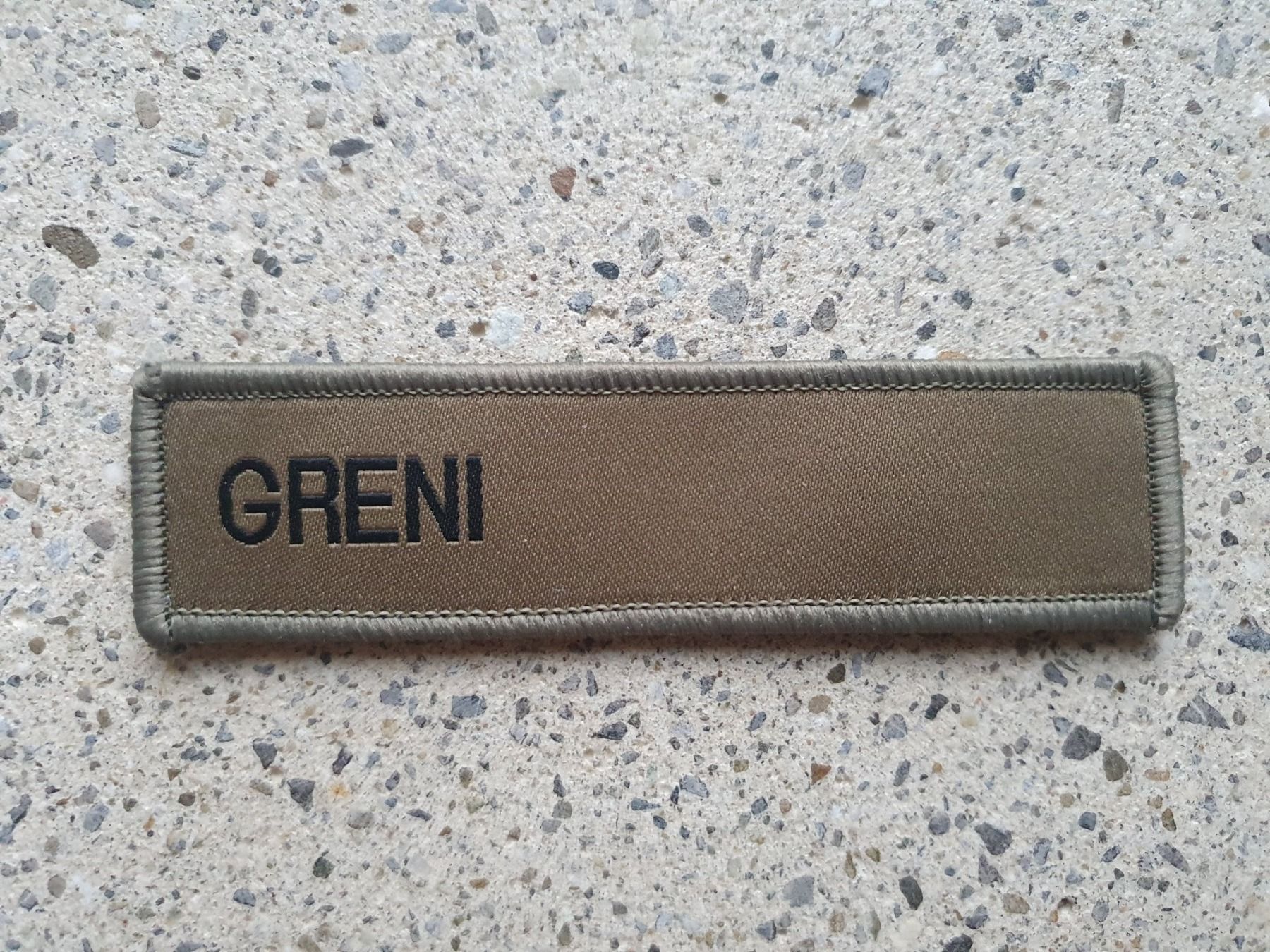 Schweizer Armee Placchette & Badge: *** Brust Abzeichen GRENI / Grenadier mit klett *** – Nuovo e nell'imballaggio originale da Riedholz venduto da fr_sIruP