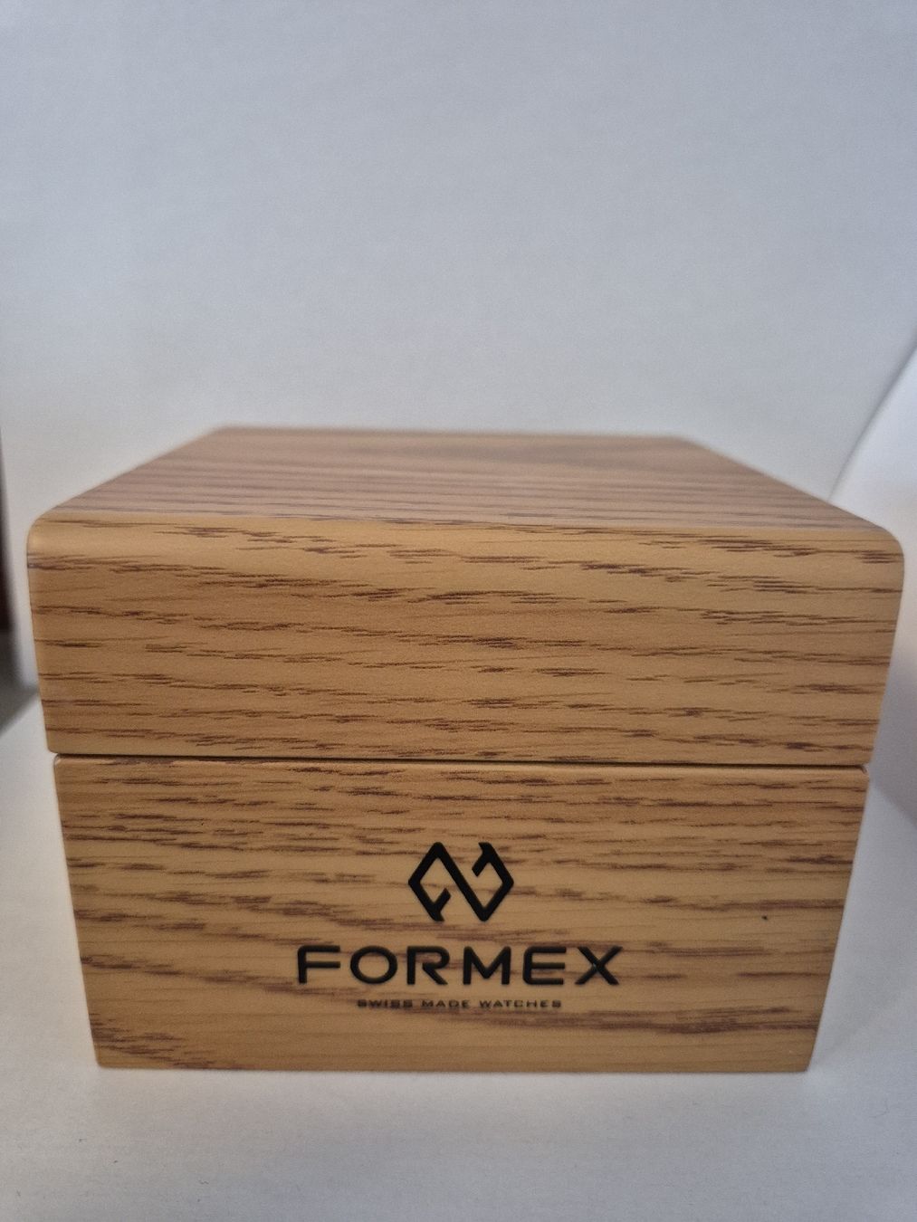 Formex Orologi: Formex REEF AUTOMATIC GMT COSC 300M GRÜN 42 MM – Usato da Dornach venduto da Schoggibaum 5