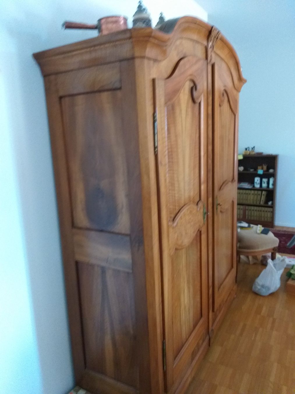 Armoires: Schrank Biedermeier – D'occasion à Magden par utsalk 2