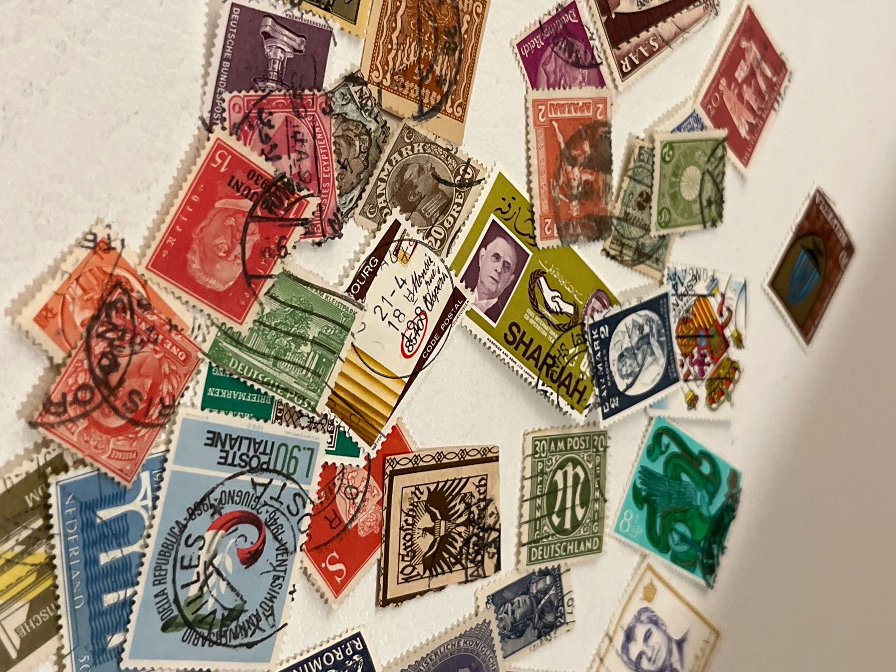 Alle Briefmarken: Lot 32: Lot mit mix Briefmarke – Gebraucht aus Chiasso von AzenYa 2