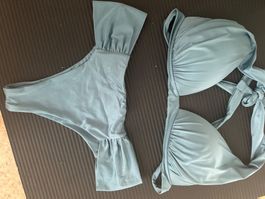 Bikini Oberteil und Unterteil aquamarin Grösse S Neu