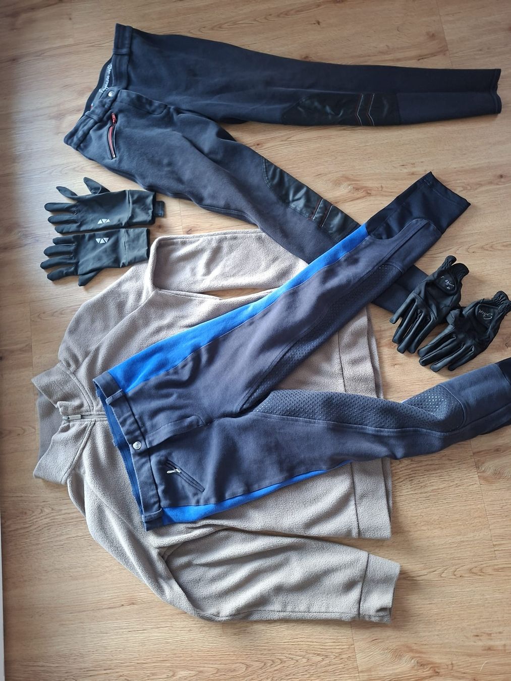 Lotti & Set di vestiti:  Reitbekleidung Set gebraucht – Usato da Rickenbach LU venduto da kanuu