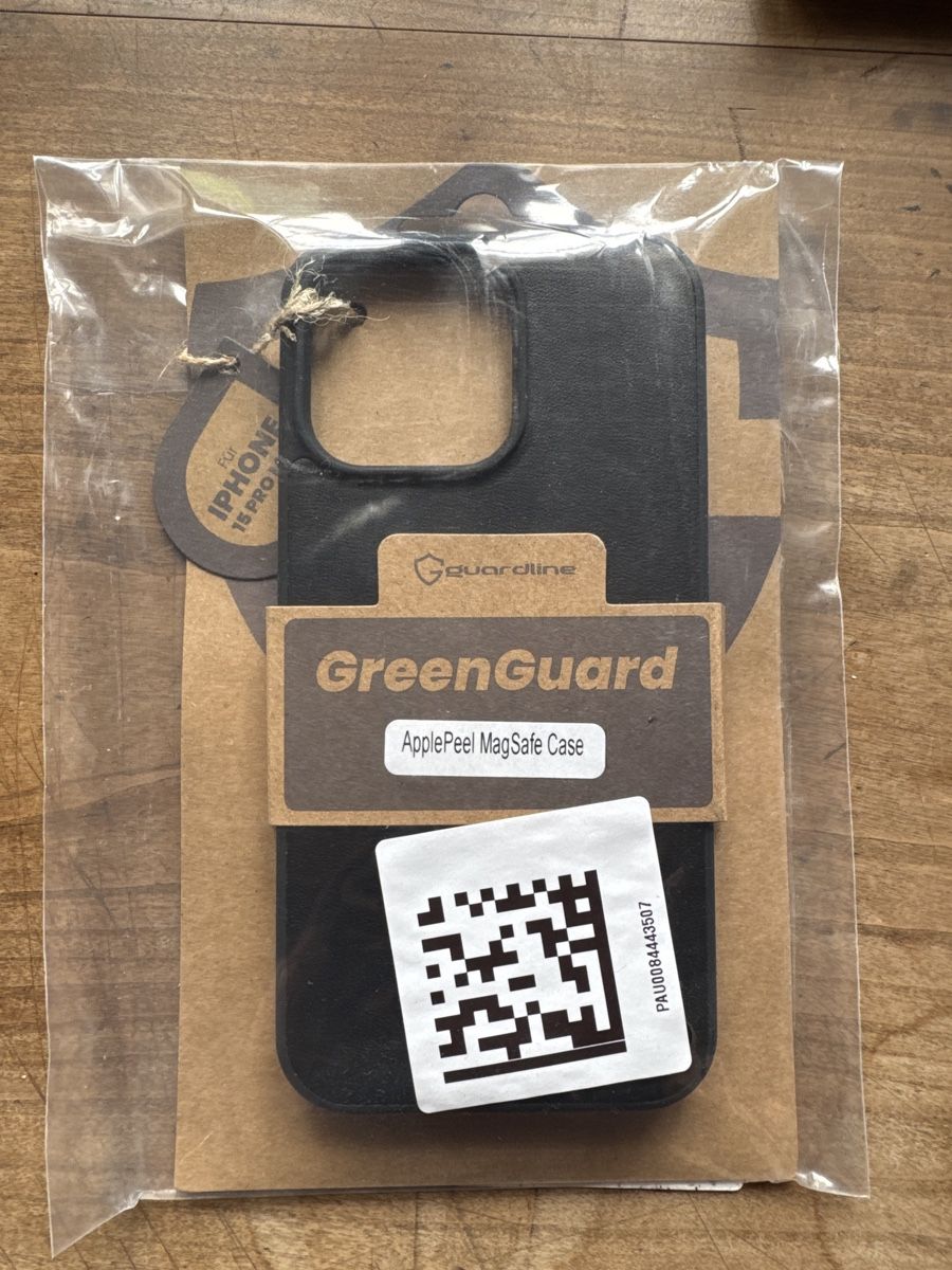 Covers & Schutzfolien: Iphone15 Pro Max schwarze Hülle  – Neu und originalverpackt aus Willerzell von Stoeff8l