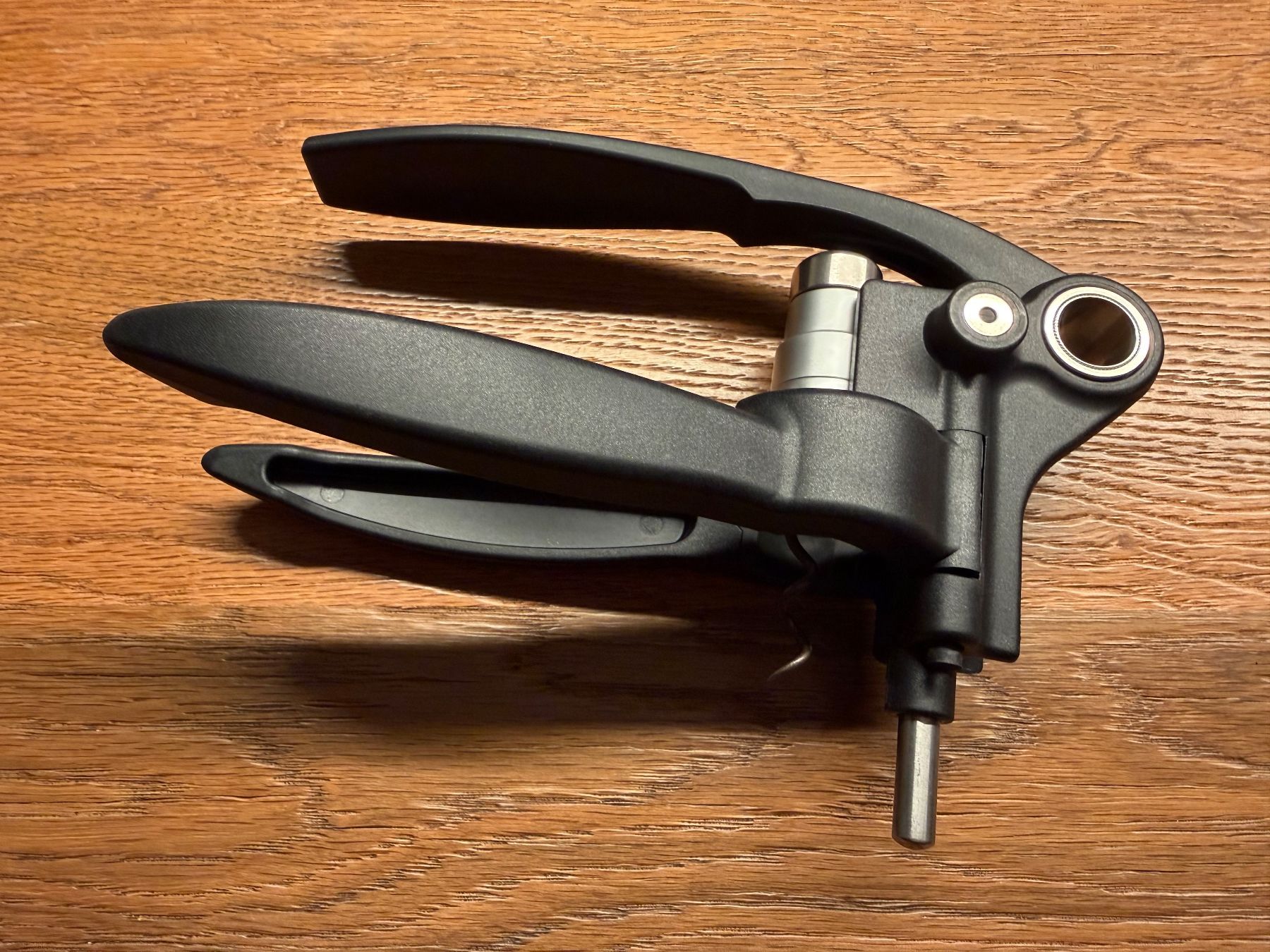 Le Creuset Apribottiglie & Tappi per chiusura: Flaschenöffner von Le Creuset - Screwpull – Usato da Schindellegi venduto da Hifly9 3