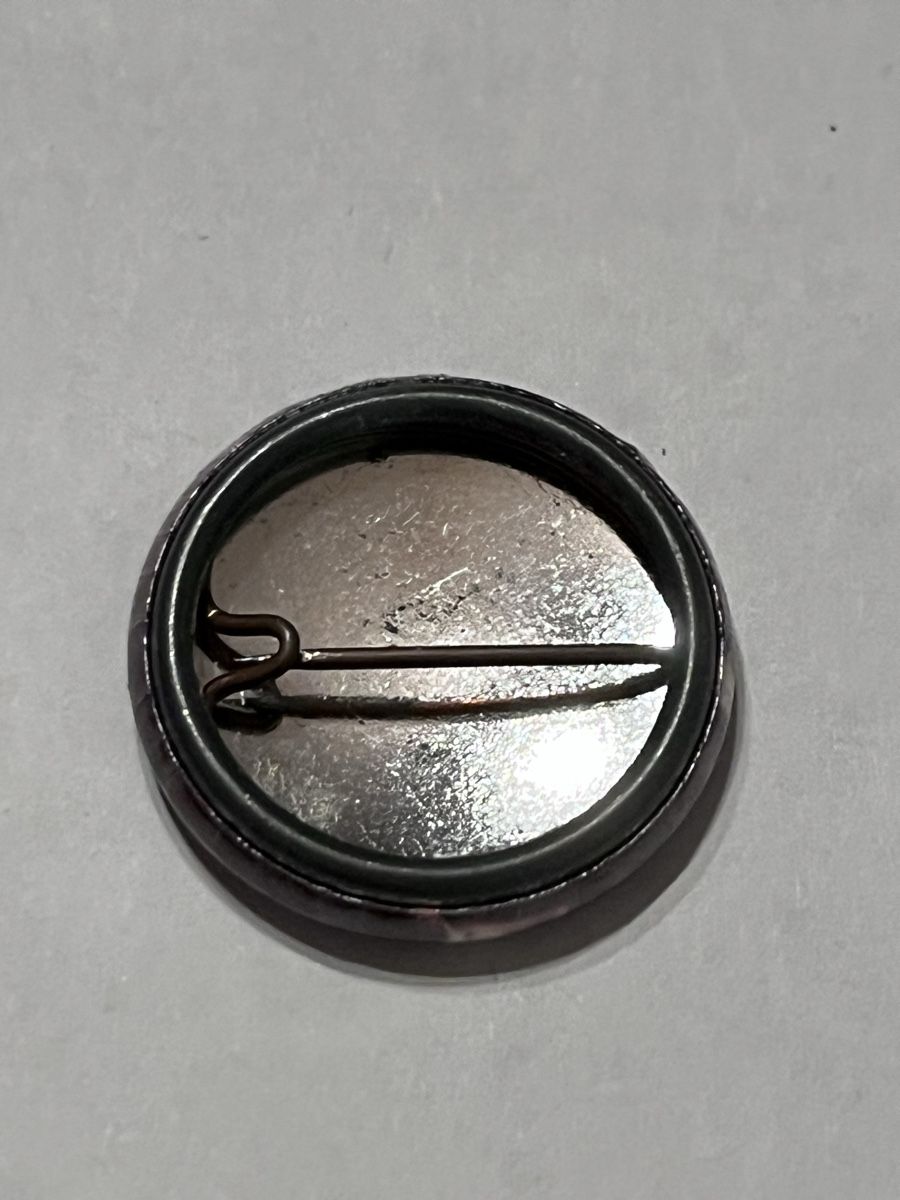 Placchette & Badge: AC/DC badge Vintage – Usato da Corjolens venduto da san_kyv9 1