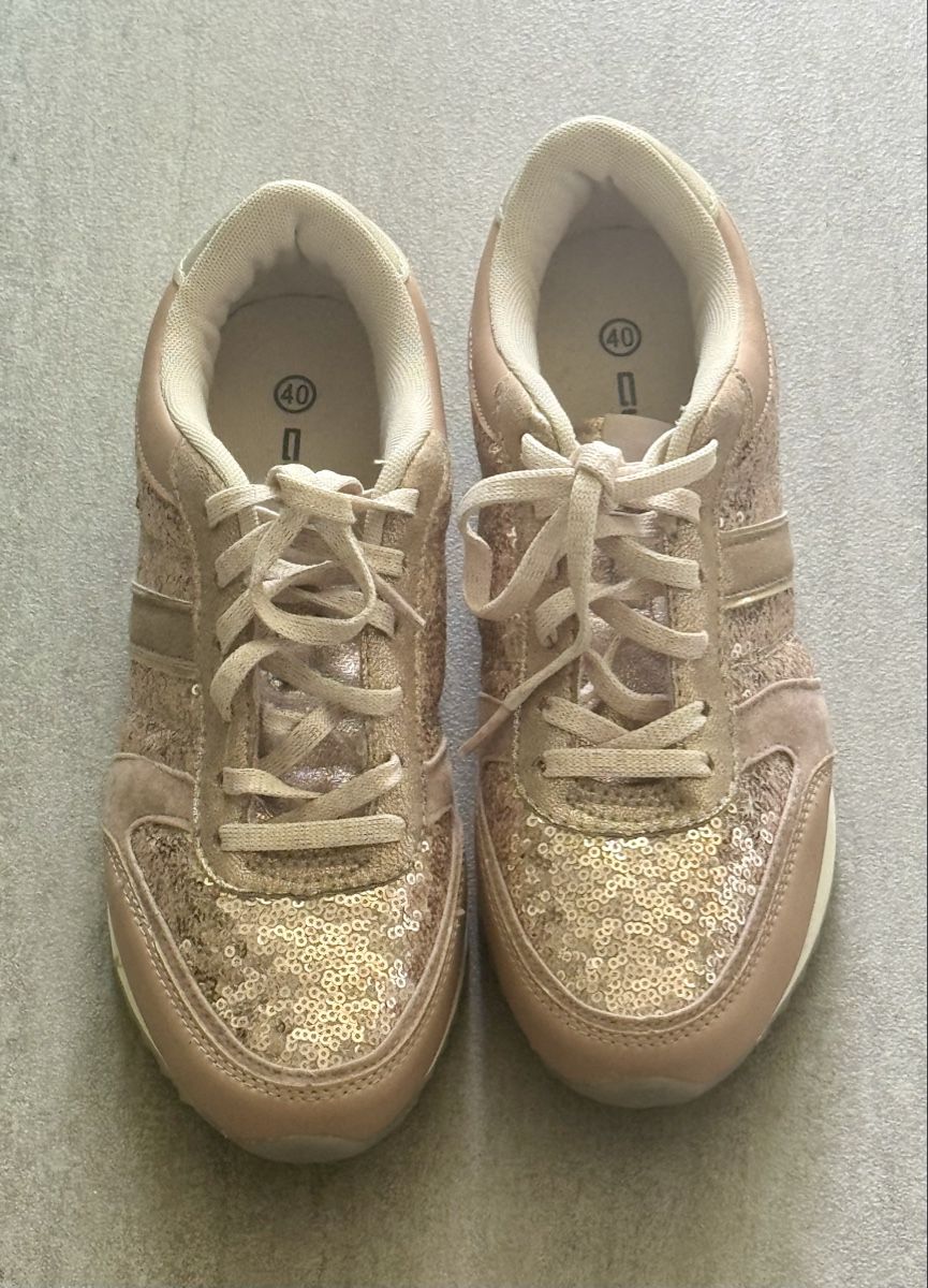 Graceland Scarpe da donna: NEU rosa Damen Sneaker, GR 40 – Nuovo (secondo la descrizione) da Schwerzenbach venduto da schwerzi70 1