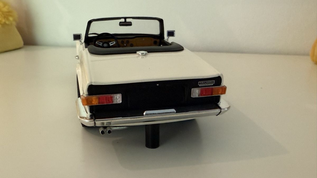 Triumph Modellini d'auto: Triumph TR6 Cabrio, Neu, sehr schwer. – Nuovo (secondo la descrizione) da Basel venduto da Zomeg 2