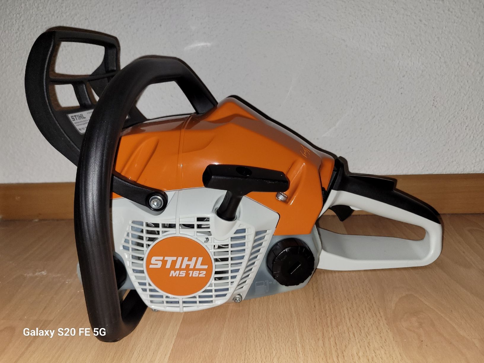 Stihl Seghe: Stihl MS 162 c. Neu und original verpackt – Nuovo (secondo la descrizione) da Bolligen venduto da matijav