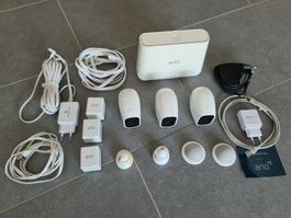 3 x ARLO PRO 2 Kameras mit Basisstation, Akkus, Halterungen