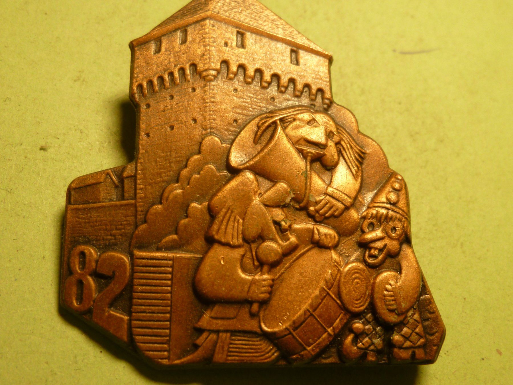 Plaketten & Abzeichen: LUZERN 1982 BRONZE – Gebraucht aus Ried (Muotathal) von Mandarin02