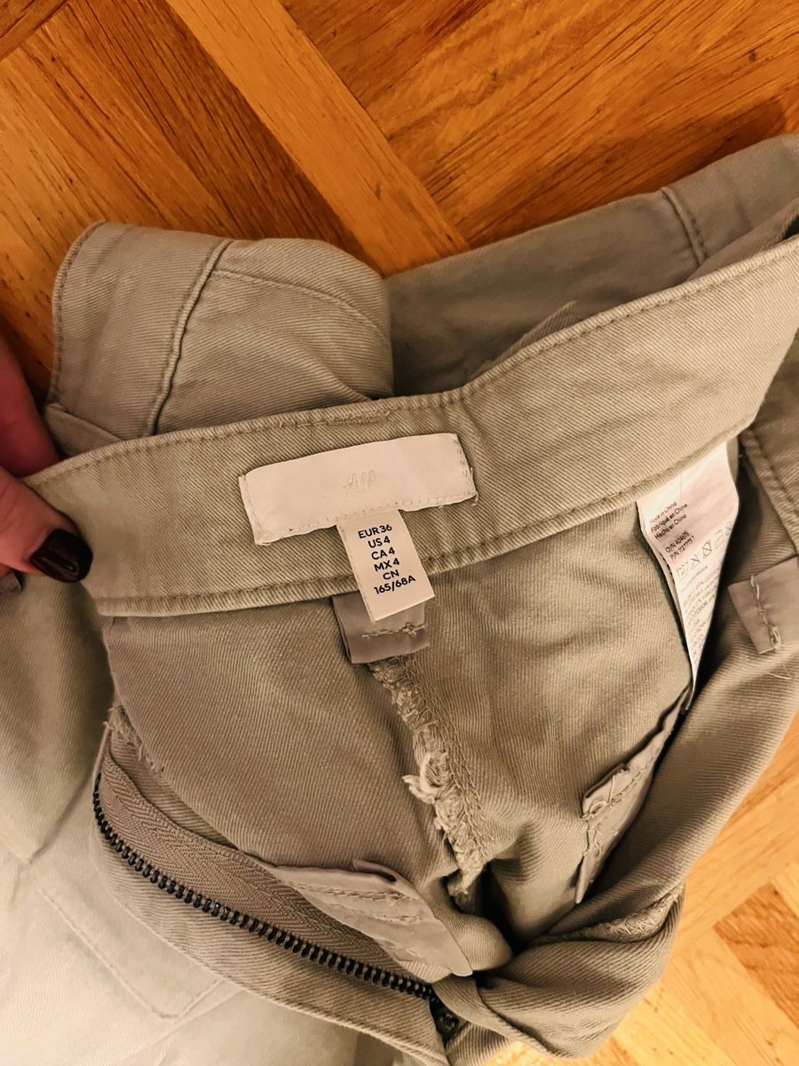 H&M Hosen: Hosen – Neu (gemäss Beschreibung) aus Herzogenbuchsee von Gd.5 2