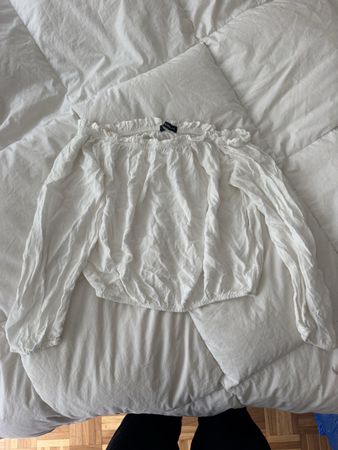 Haut Brandy Melville blanc manches longues bon état