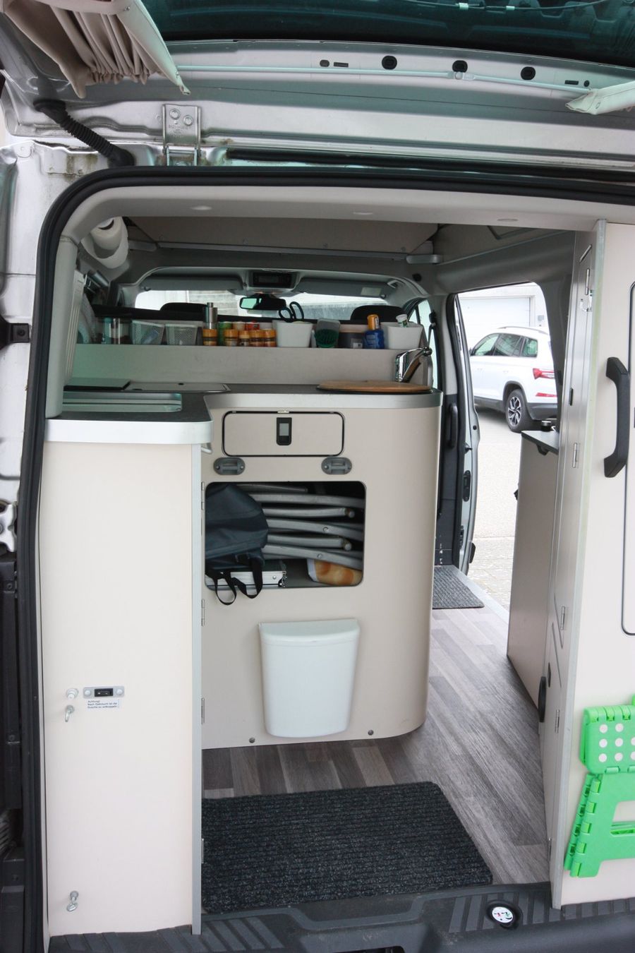 Ford Veicoli da campeggio: Praktischer wendiger Camper – Usato da Mühlethal venduto da anba02 3