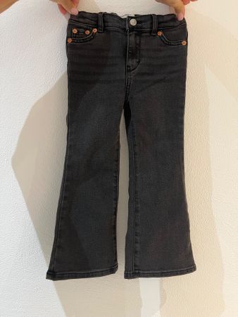 Levi’s Jeans Schlaghose – Black – Gr. 104 (4T) – wie neu!