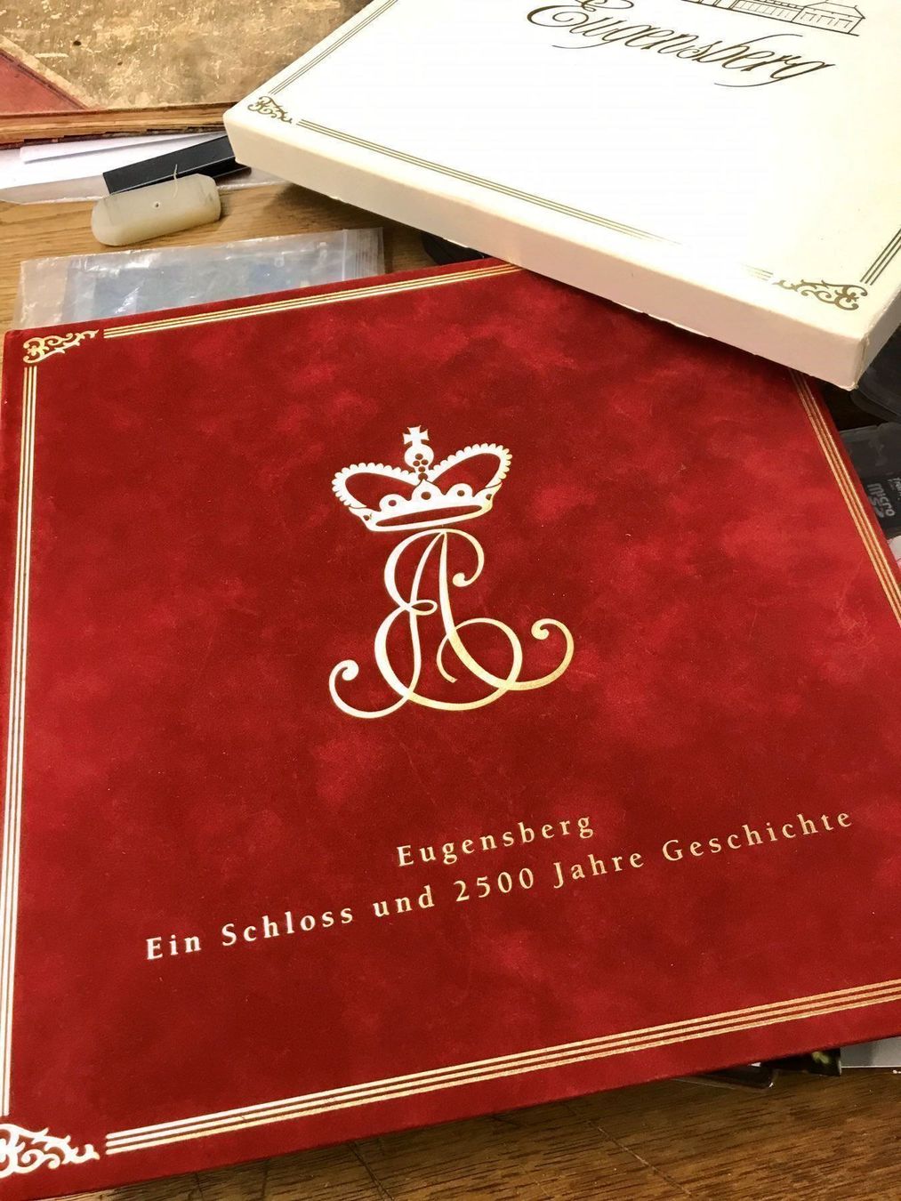 Libri: Schloß Eugensberg - Prunkvolles Buch – Nuovo e nell'imballaggio originale da Frasnacht venduto da Kulturpalast