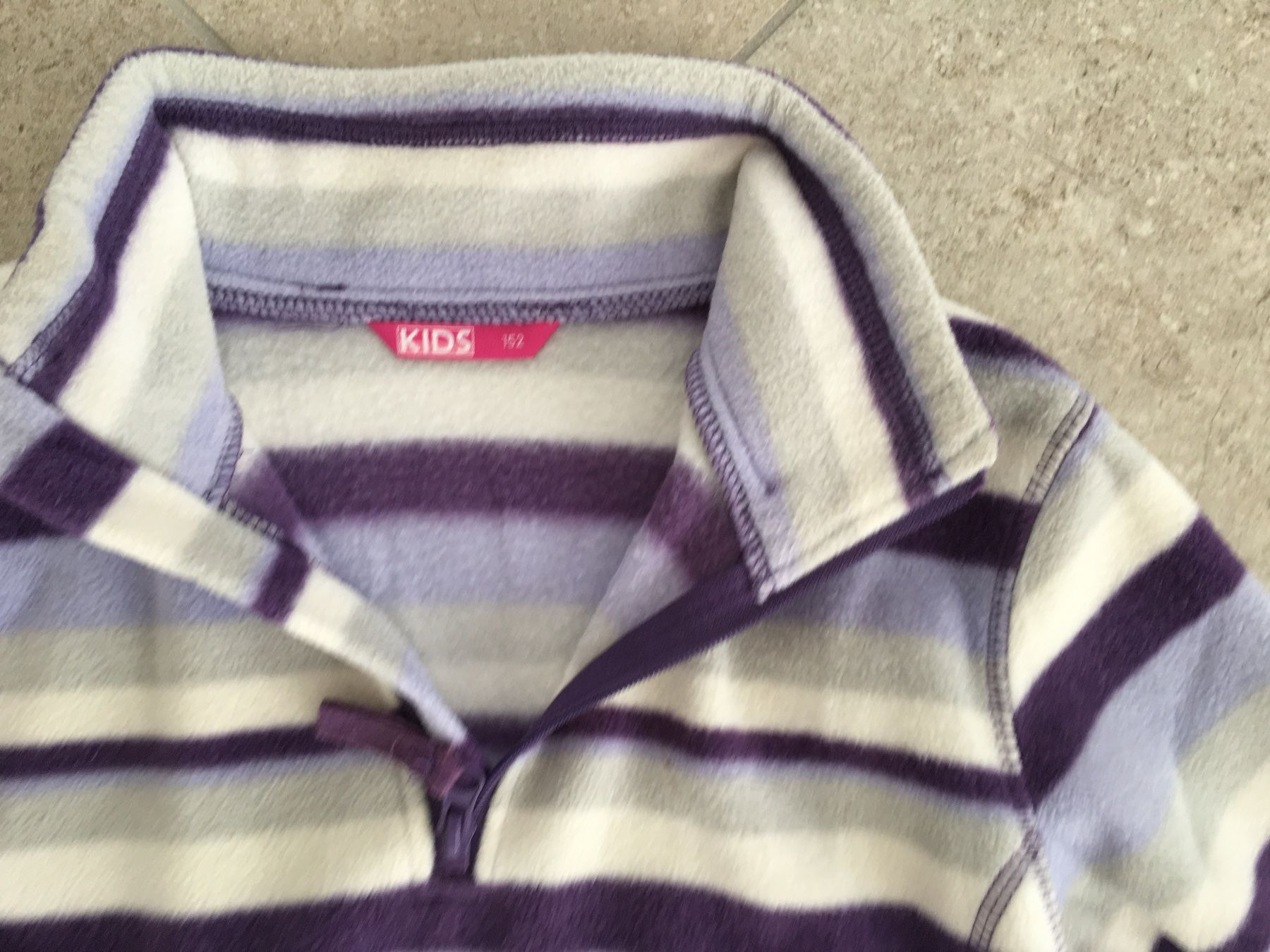 Pullover & Sweatshirts: Fleece Pullover lila Gr. 152 – Neu (gemäss Beschreibung) aus Gächlingen von Tara_devi 1