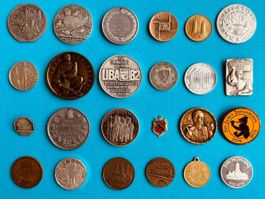 Medaillen & Münzen Lot 0.45 Kg mit Raritäten und Silber