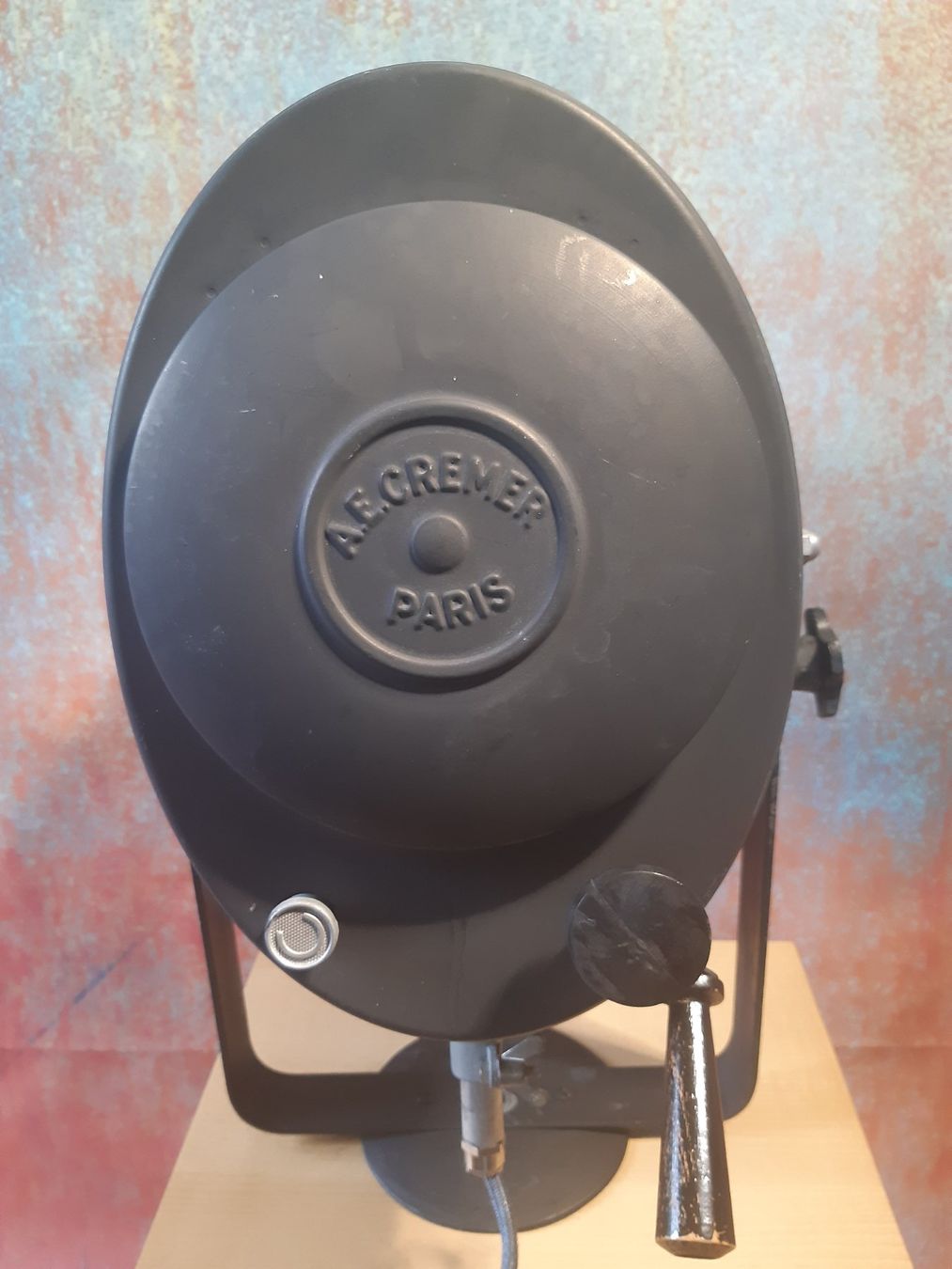 Lampen: Restaurierter Theater Scheinwerfer  A.E.CREMER Paris – Gebraucht aus Winterthur von lampenretter 4