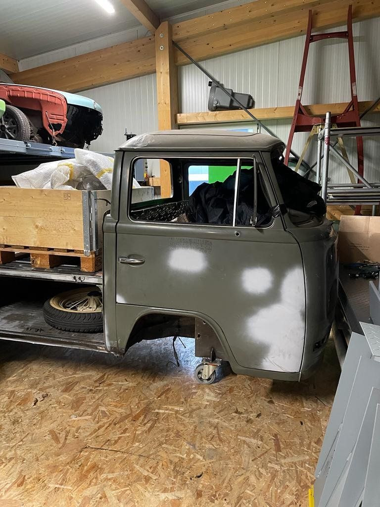 VW Automobili: vw t2 pritsche bus – Usato da Bünzen venduto da stoeckliandi 2