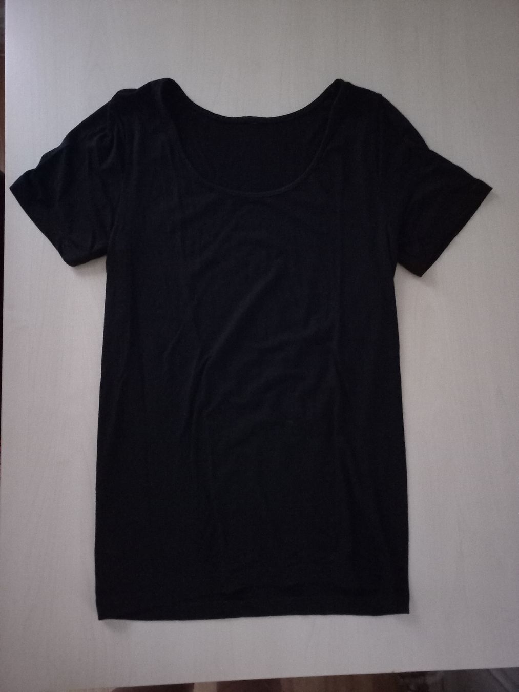 T-Shirts: Damen-T-shirt, schwarz, Gr. 36 – Neu (gemäss Beschreibung) aus Uzwil von eri_lz5x