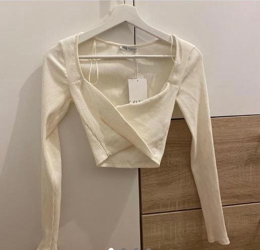 T-shirts: Zarashirt – Neuf avec emballage d'origine à Opfikon par til_t7ww