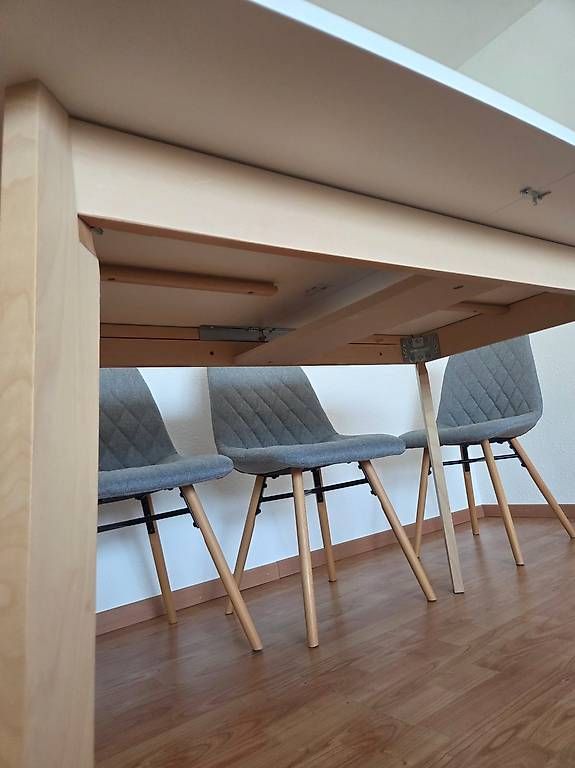 Tavoli: Esszimmertisch weiss ausziehbar – Usato da Wängi venduto da Bibo4. 3