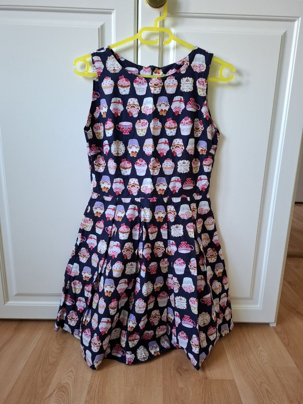 Vestiti: Robe Cupcake taille XS-S – Nuovo (secondo la descrizione) da La Tour-de-Peilz venduto da Marin_nette 3