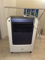 Klimagerät mit Abluftschlauch und Fernbedienung