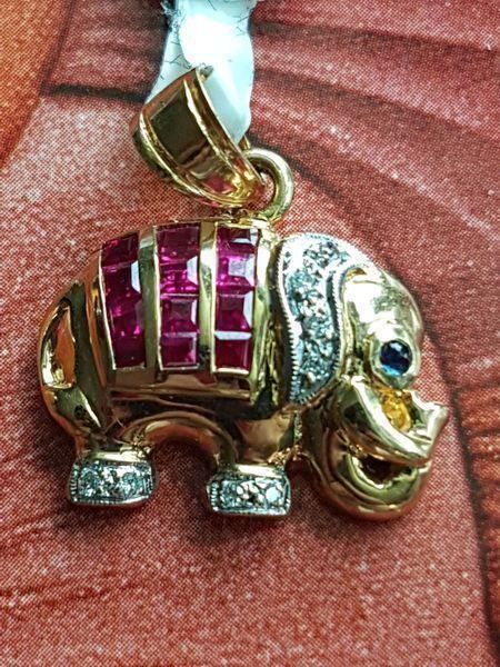 Ciondoli: Süsser Elefanten Anhänger, 18 Karat – Nuovo (secondo la descrizione) da Unterägeri venduto da Altgoldschmuck 3