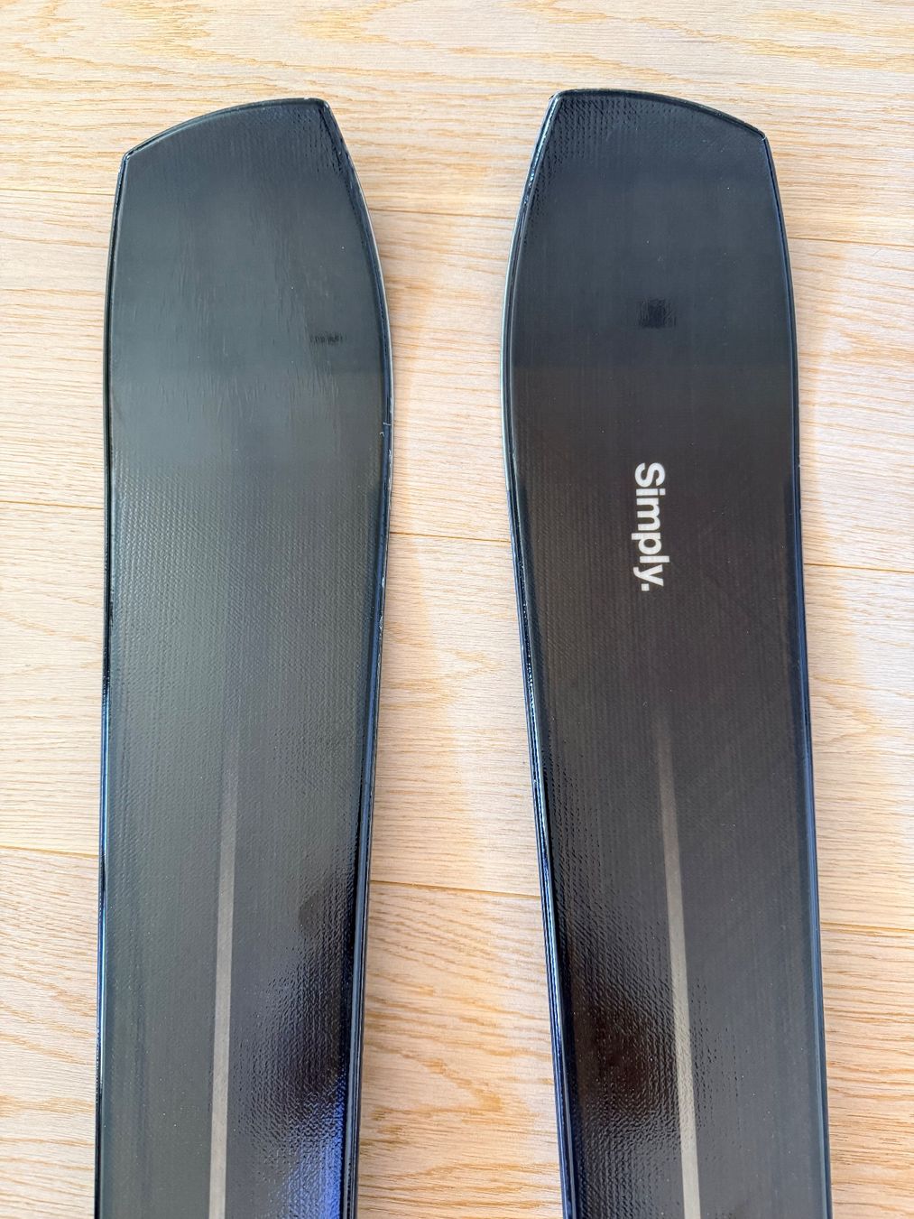 Sci: Skis SIMPLY Carver – Usato da St-Légier-Chiésaz venduto da Saphil 2
