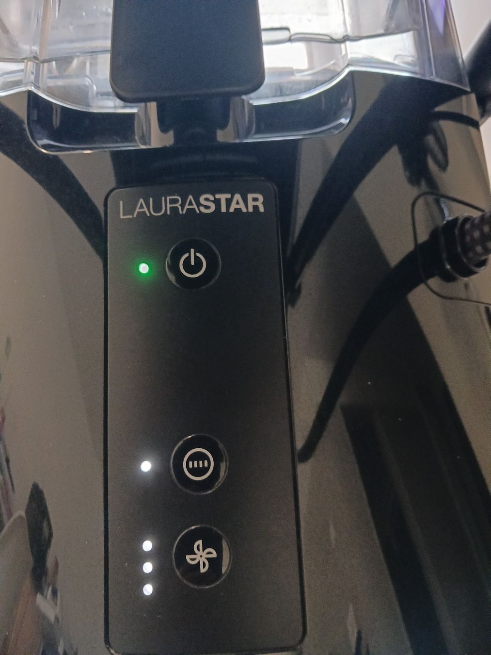 Laurastar Ferri da stiro: Laurastar Smart M CH  – Usato da Olten venduto da nada51