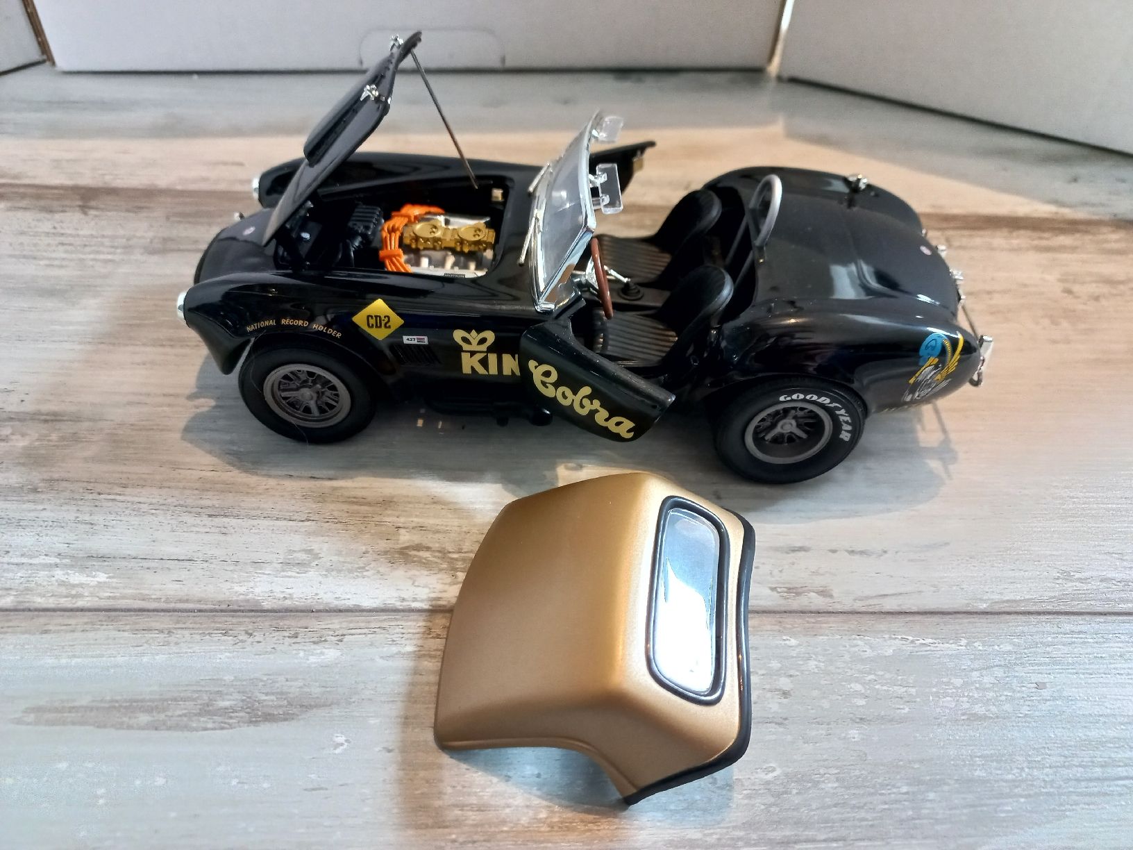 AMT/ERTL Modellini d'auto: AC Cobra King Cobra 1/18 ERTL – Usato da Attalens venduto da remy_s00 4