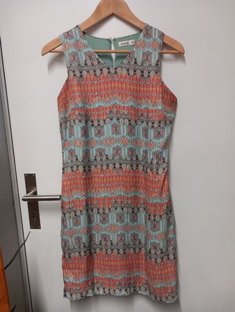Schönes Kleid von Lavand. Gr. M