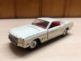 Dinky Toys Ford Mustang  / 161