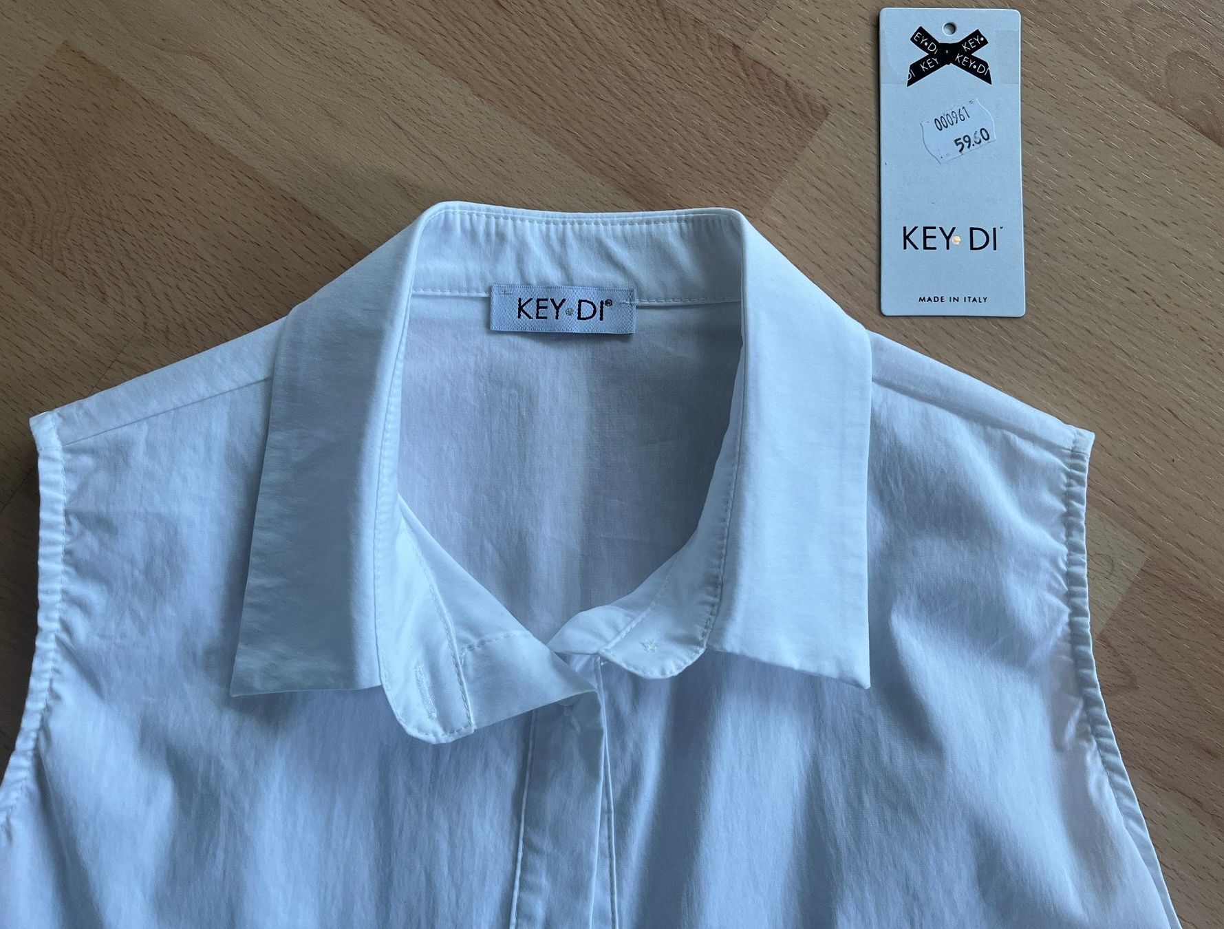 Tops: schönes Blusen-Top weiss, Gr. M – Neu (gemäss Beschreibung) aus Zürich von fbsm 1