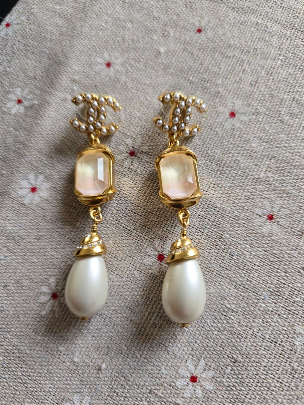 Orecchini pendenti & Orecchini a lobo: Chanel Ohrstecker/Hänger Lange WOW – Usato da Bottmingen venduto da sandy_2 1
