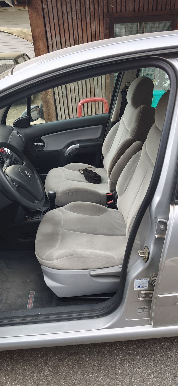 Citroën Autos: citroen c3 1.6i 16v – Défectueux à Büsserach par Karri 4