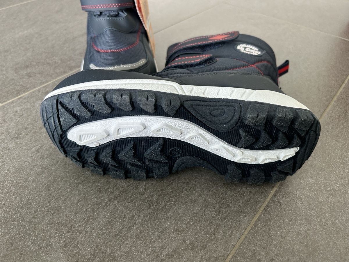 Scarpe per ragazzi: Winterstiefel Knaben Gr. 35 neu – Nuovo e nell'imballaggio originale da Heitenried venduto da Scbern04 2