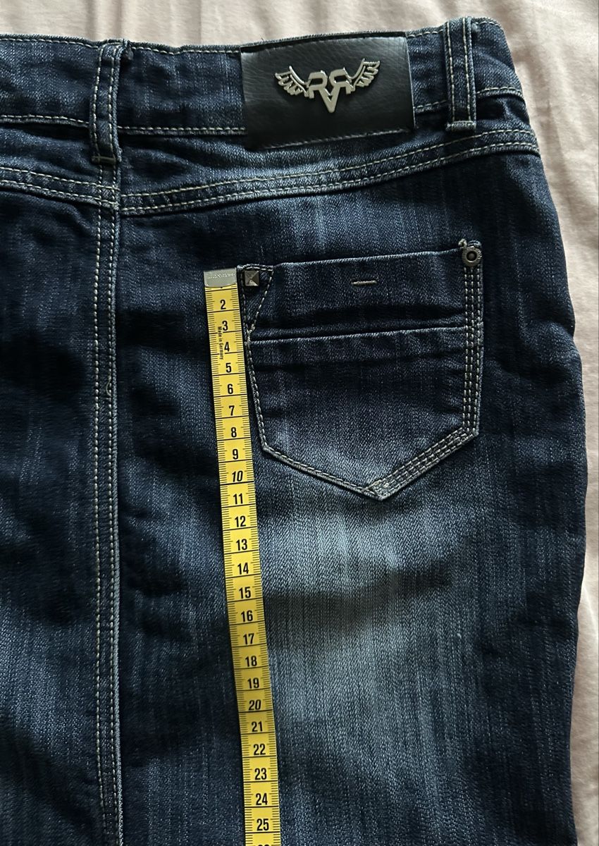 Gonne: Jeansrock Dunkelblau, verdient 2teChance :) – Usato da Schnottwil venduto da sml_29t8 4