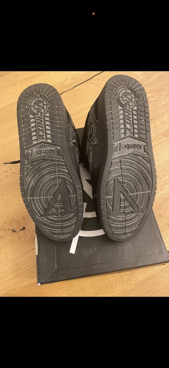 Scarpe da uomo: Vicinity Schuhe, Schwarz, Grösse Eu43 Top zustand – Nuovo (secondo la descrizione) da Mollis venduto da dom_8vhw