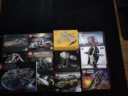 12 Lego Bauanleitungen