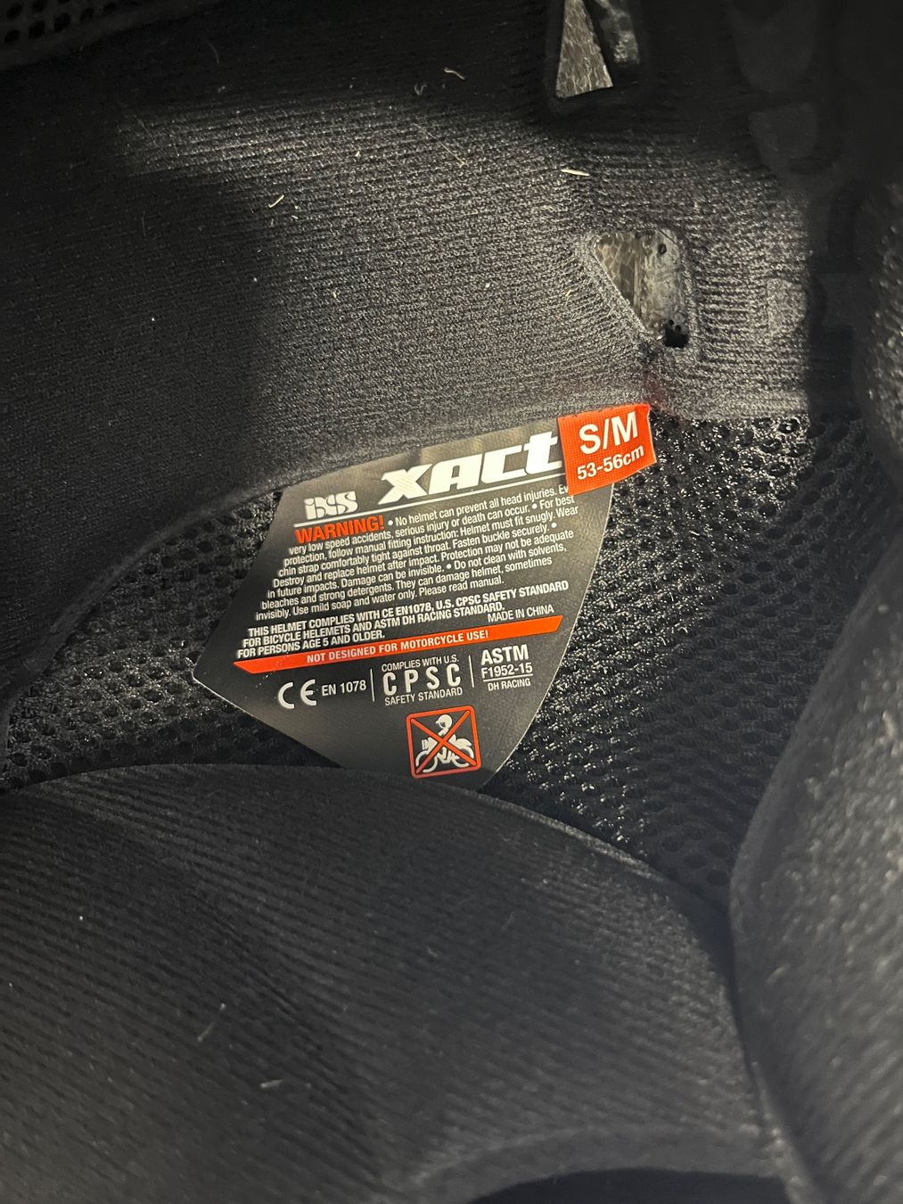 IXS Caschi: IXS Full Face Helm – Usato da Luzern venduto da TheEconomist20 3