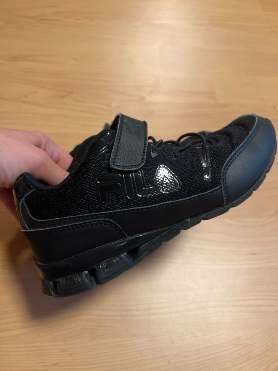 Fila Scarpe per ragazzi: Fila Sneaker Gr.35 – Usato da Laufen venduto da Nachlasverkauf 1